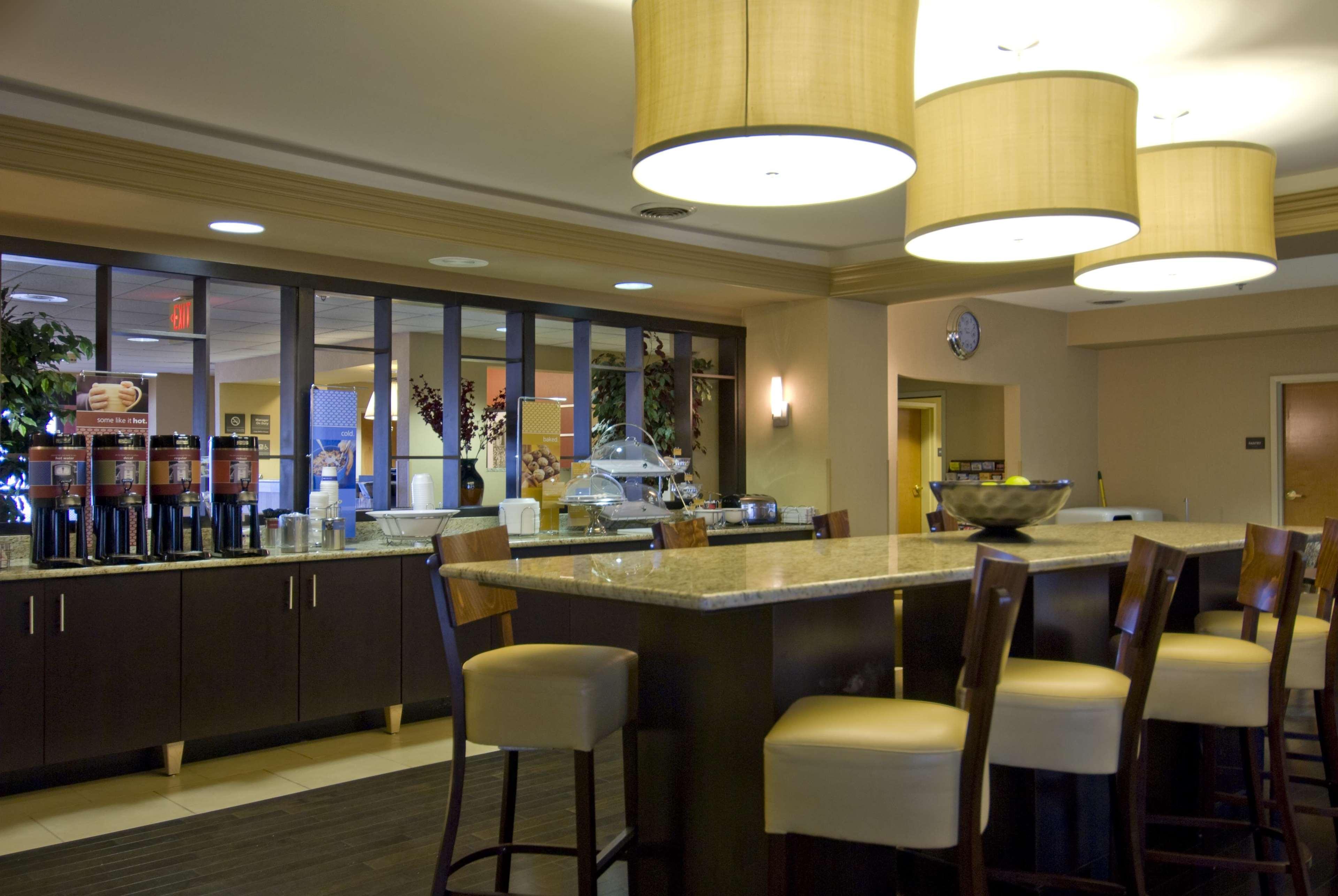 Hampton Inn Corydon Restoran gambar